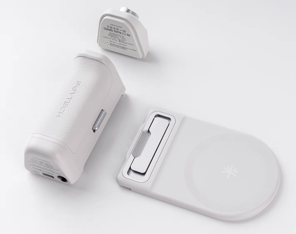 iPhone Android Magsafe Camera Kit Bluetooth connection with battery recharge - GreshamTech