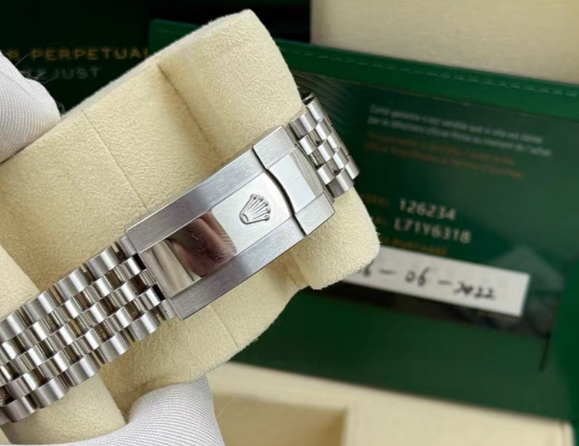 Rolex Datejust 36mm Blue Index Jubilee 126234-0017 Men's watch 2022 Like New - GreshamTech