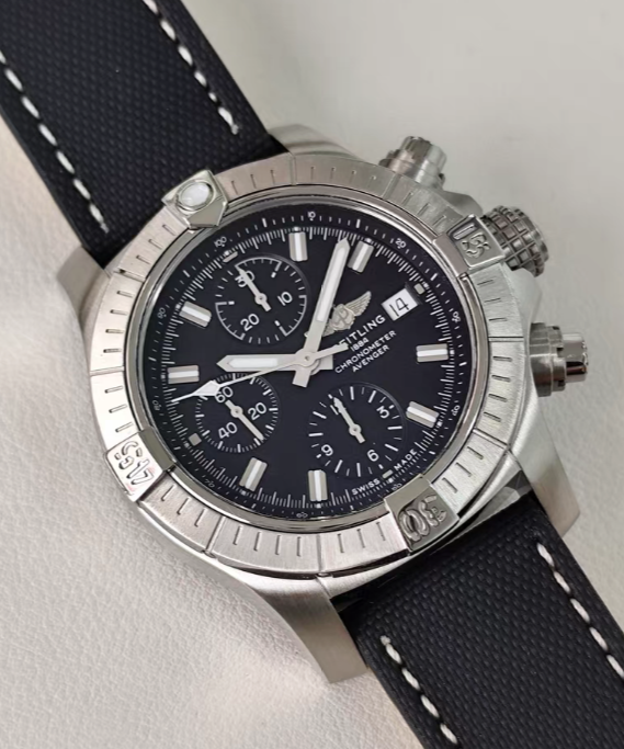 Breitling A13385101B1X1 43mm Men's Watch Like New - GreshamTech