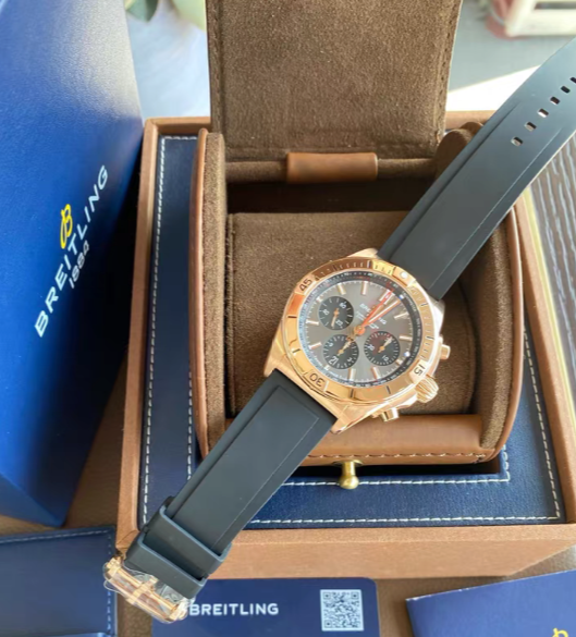 Breitling Navitimer RB0134101B1S1 42mm Men's Watch Like New condition - GreshamTech