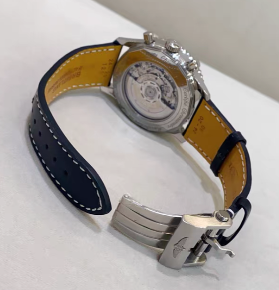 Breitling AB0127 46mm Men's Watch Like New - GreshamTech