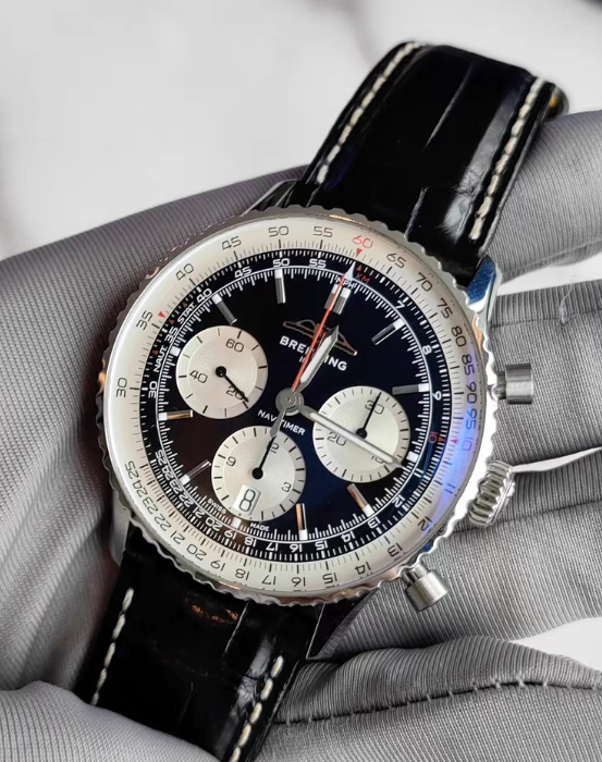 Breitling AB0139211B1P1 41mm Men's Watch Like New - GreshamTech