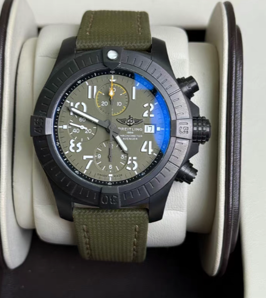 Breitling V13317101L1X1 45mm Men's Watch Like New - GreshamTech