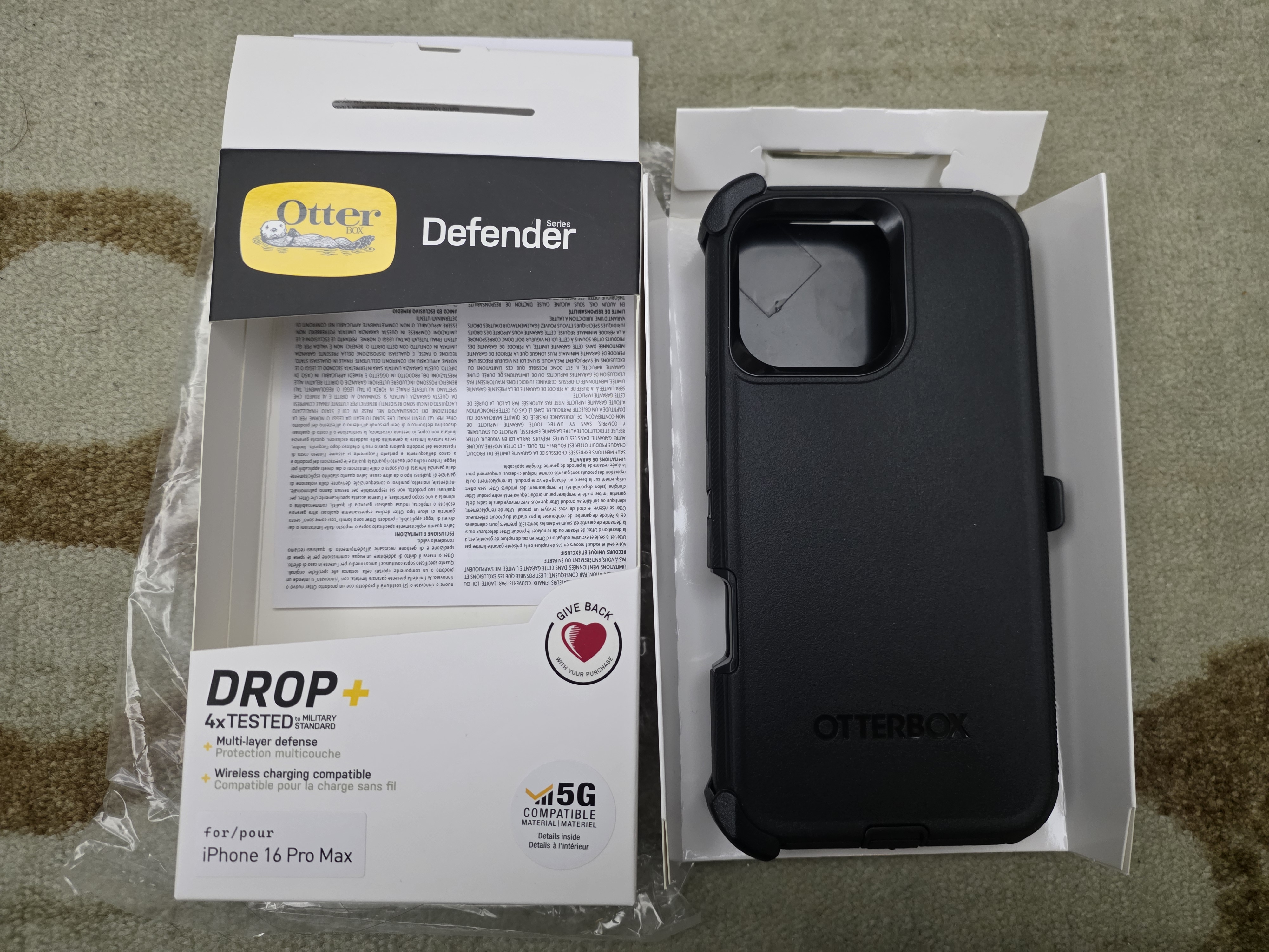 iPhone 16 Pro Max / 16Pro Max otterbox Defender Case (0750.1) - GreshamTech