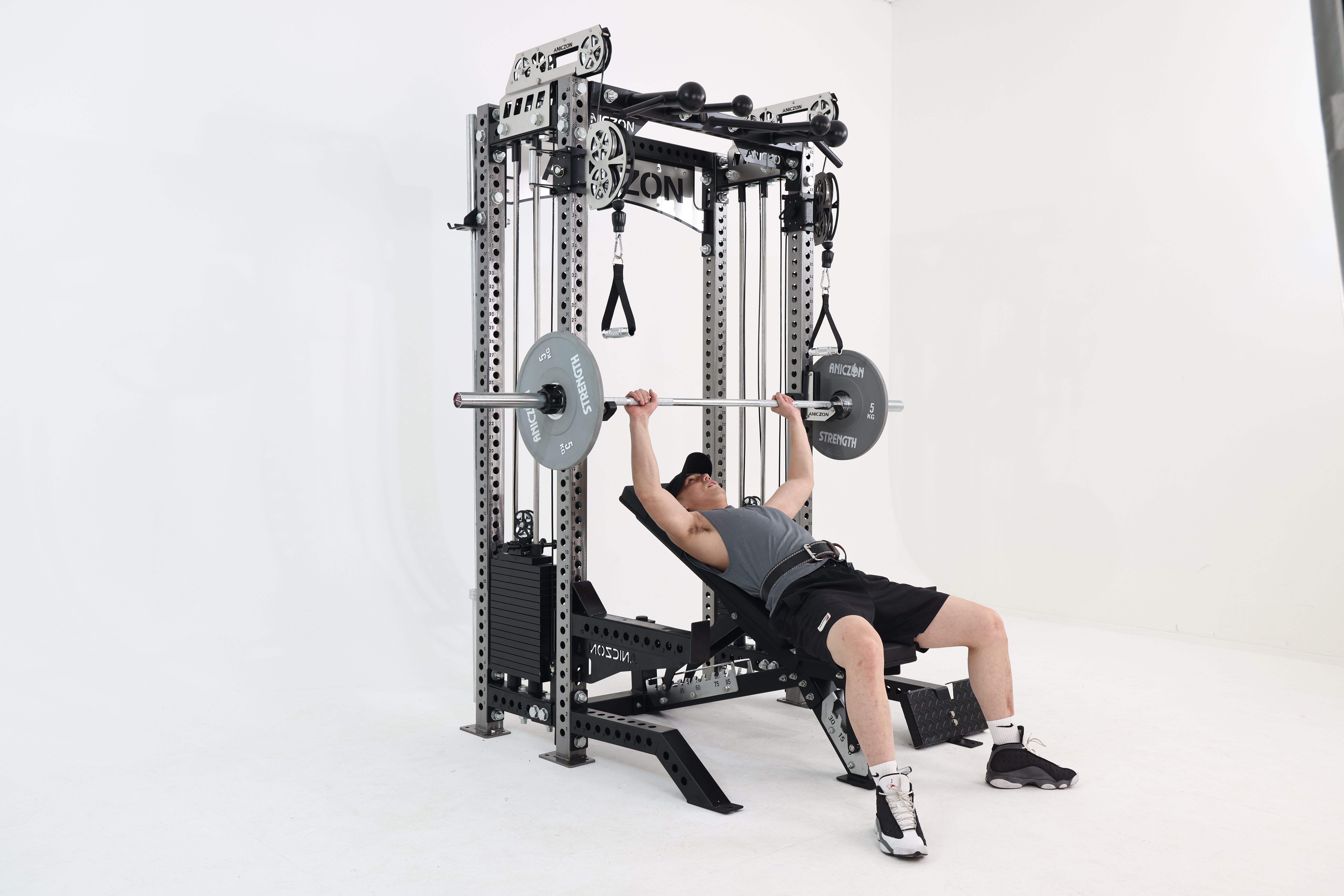 New Arrival Commercial Fitness Gym Equipment Adjustable Power Rack for Strength Training Foldable Steel and Metal Squat Rack