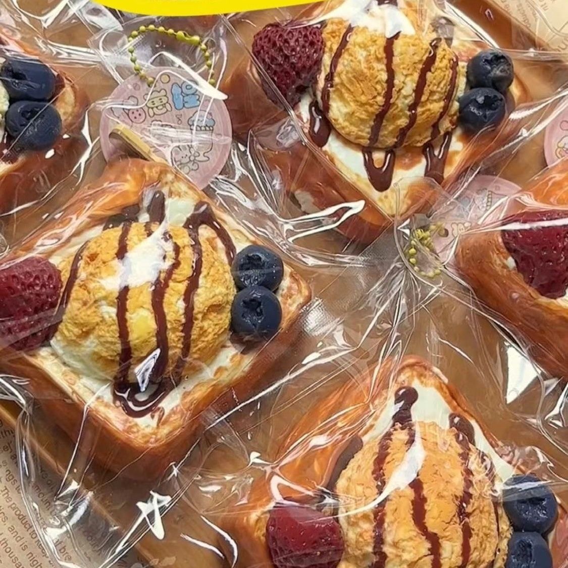 Ice Cream Berry Taba Squishy