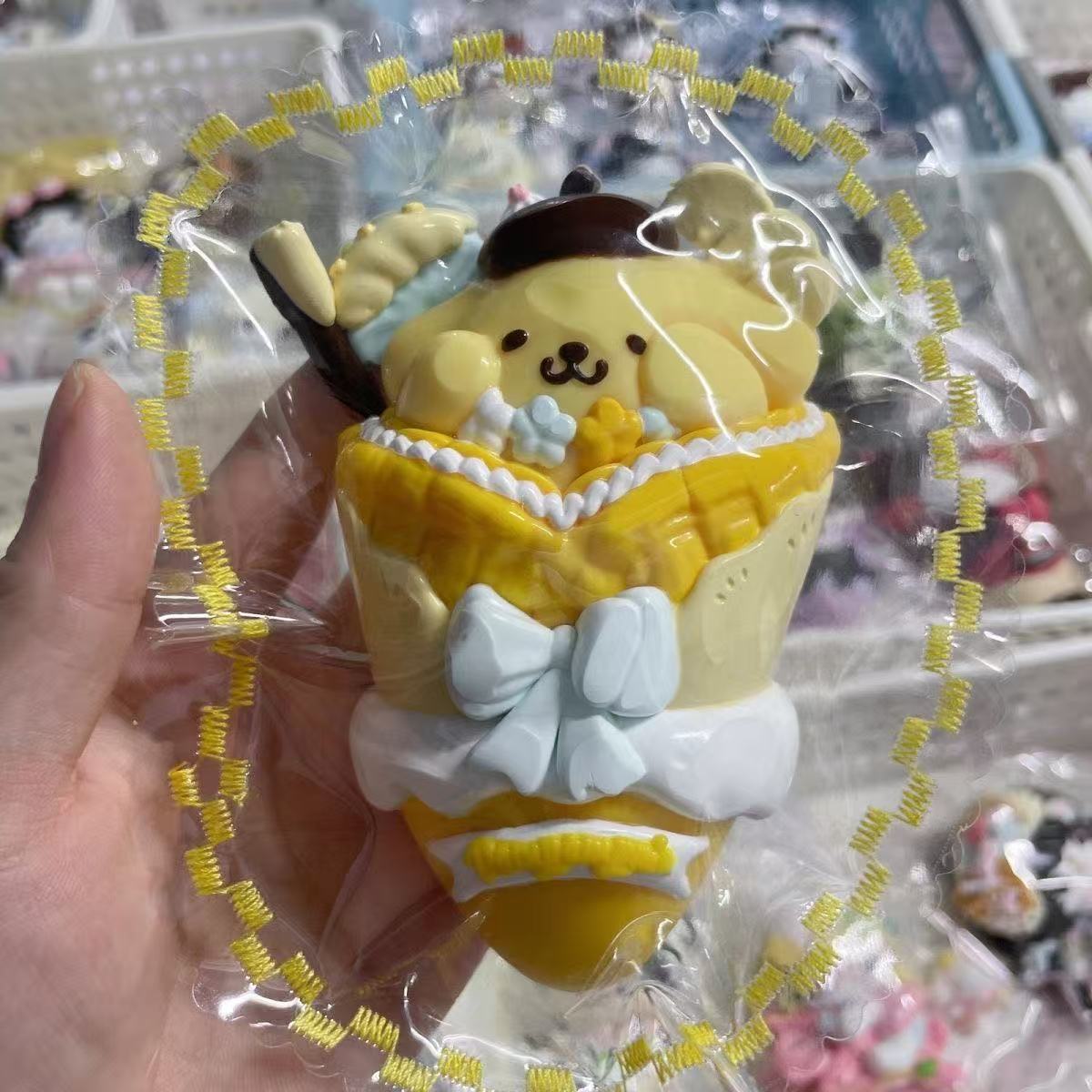 Pompompurin CREPE Taba Squishy