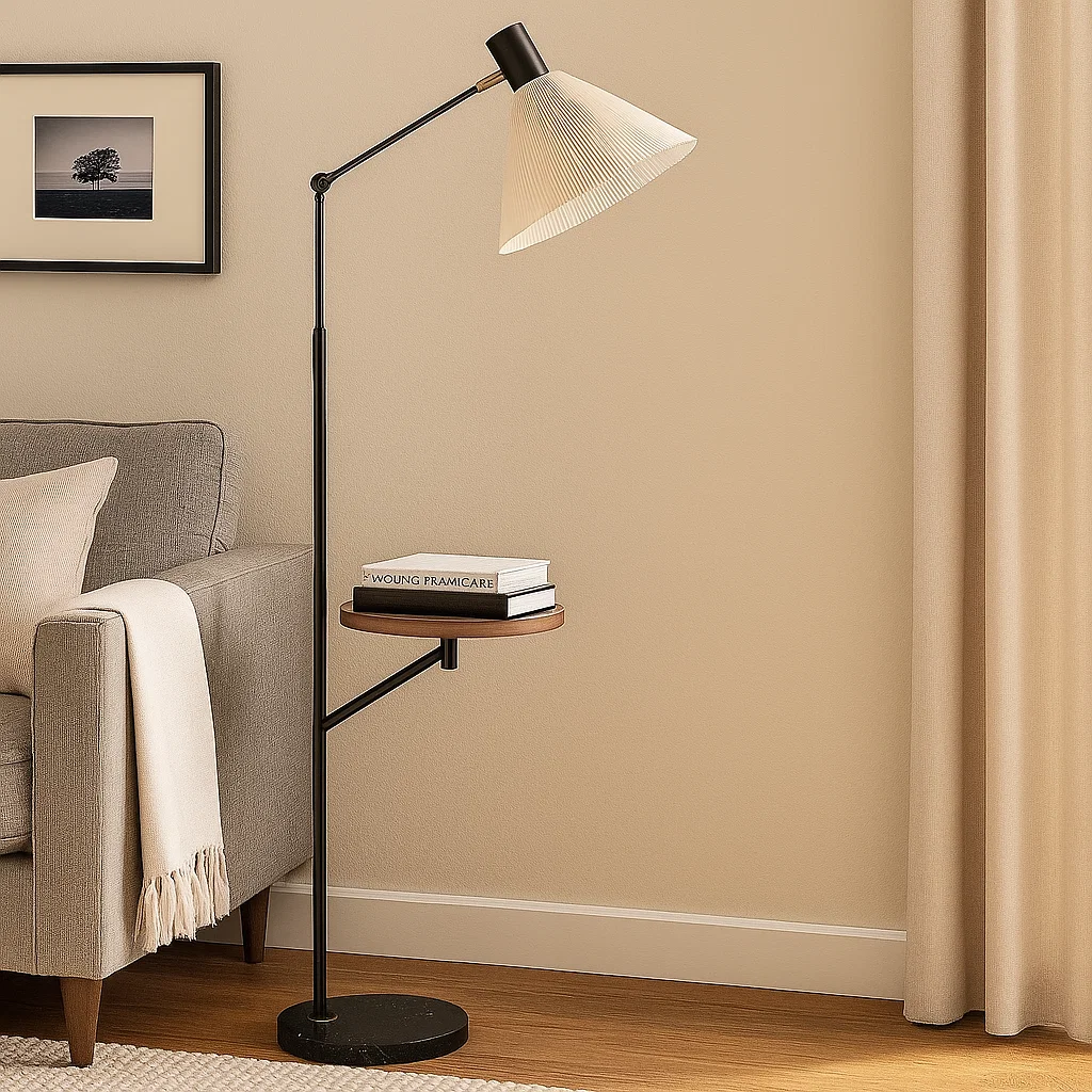 Lampadaire réglable avec abat-jour conique et petite tablette intégrée