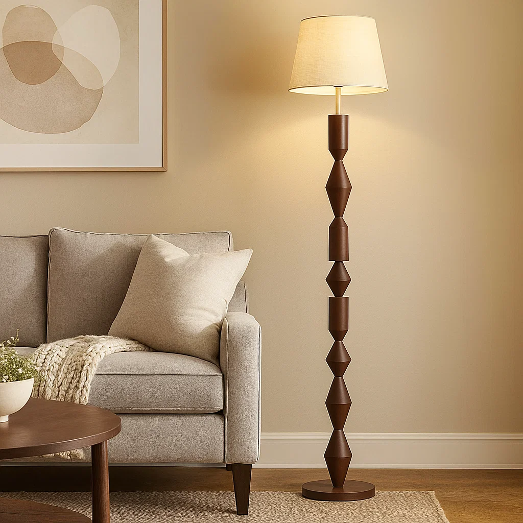 Lampadaire moderne avec abat-jour en tissu et pied sculptural