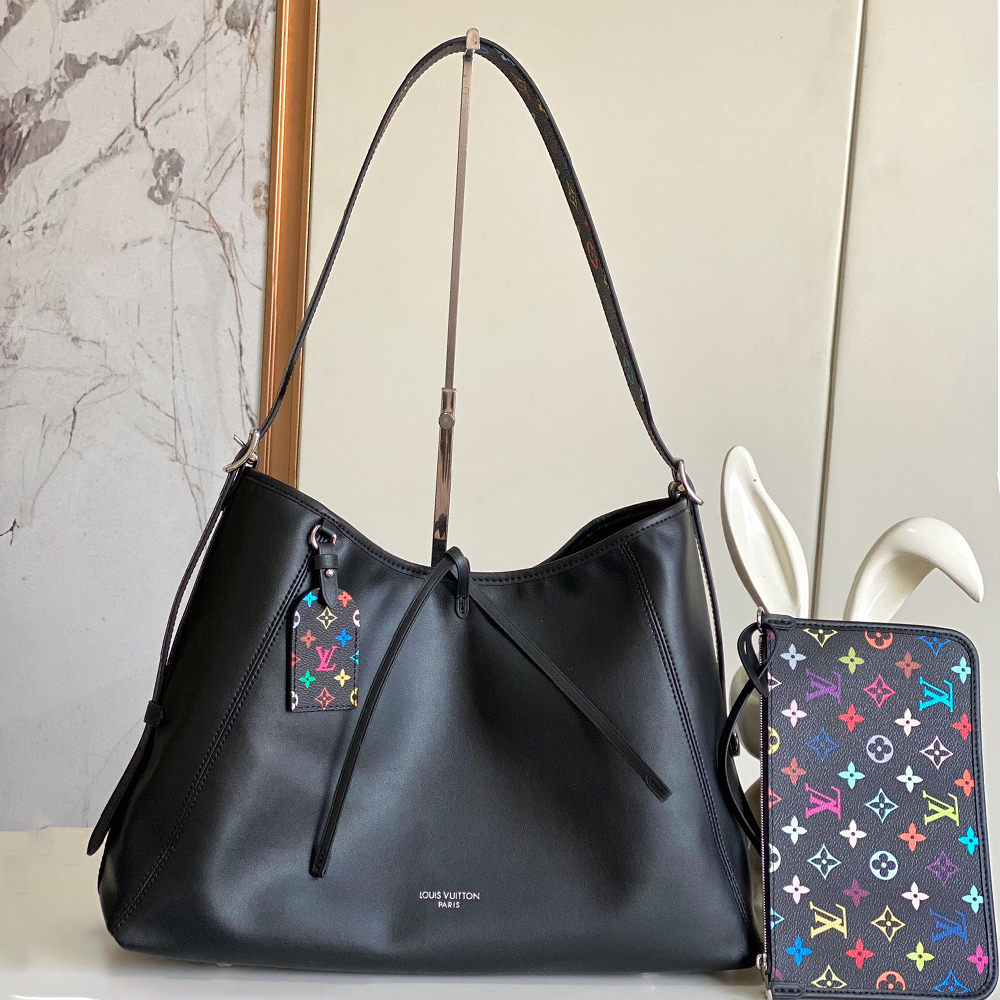 Louis Vuitton LV x TM Carryall Vibe (Replica)