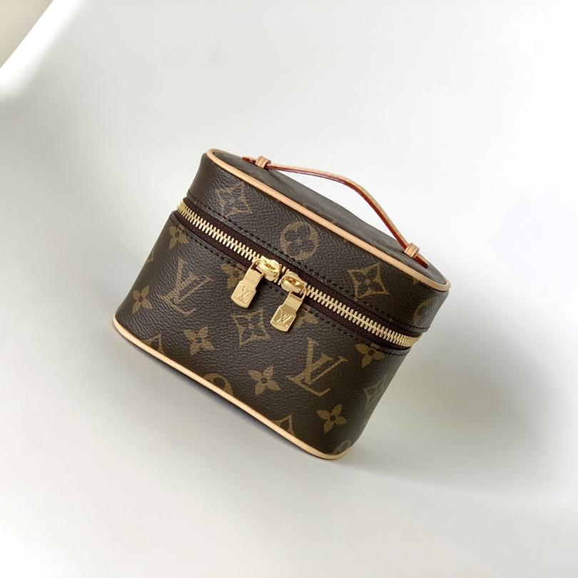 Louis Vuitton LV  Nice Leather Cosmetic Handbag M42265&M44495&M44936 Top quality (Replica)