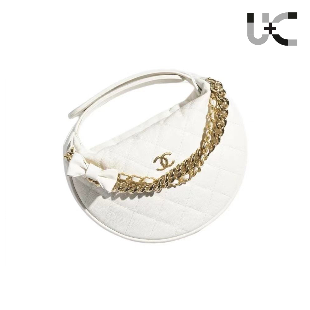 Chanel Calfskin Pouch on Gold Chain(Replica)