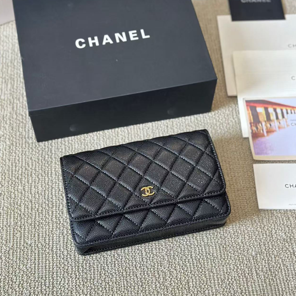 Chanel  WOC Quilted Caviar (Replica)