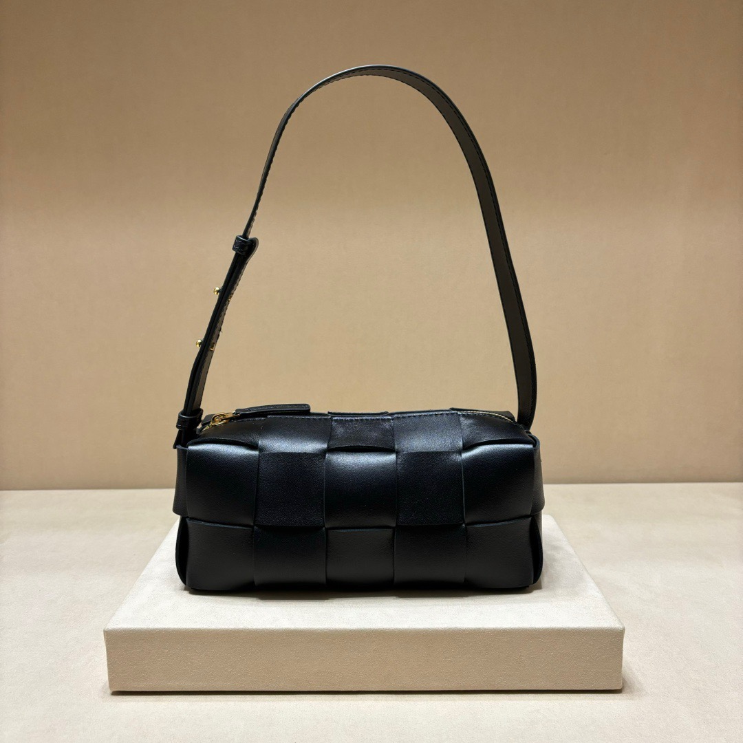 Bottega Veneta BV Small Brick Cassette Shoulder Bag (10A Mirror Version)
