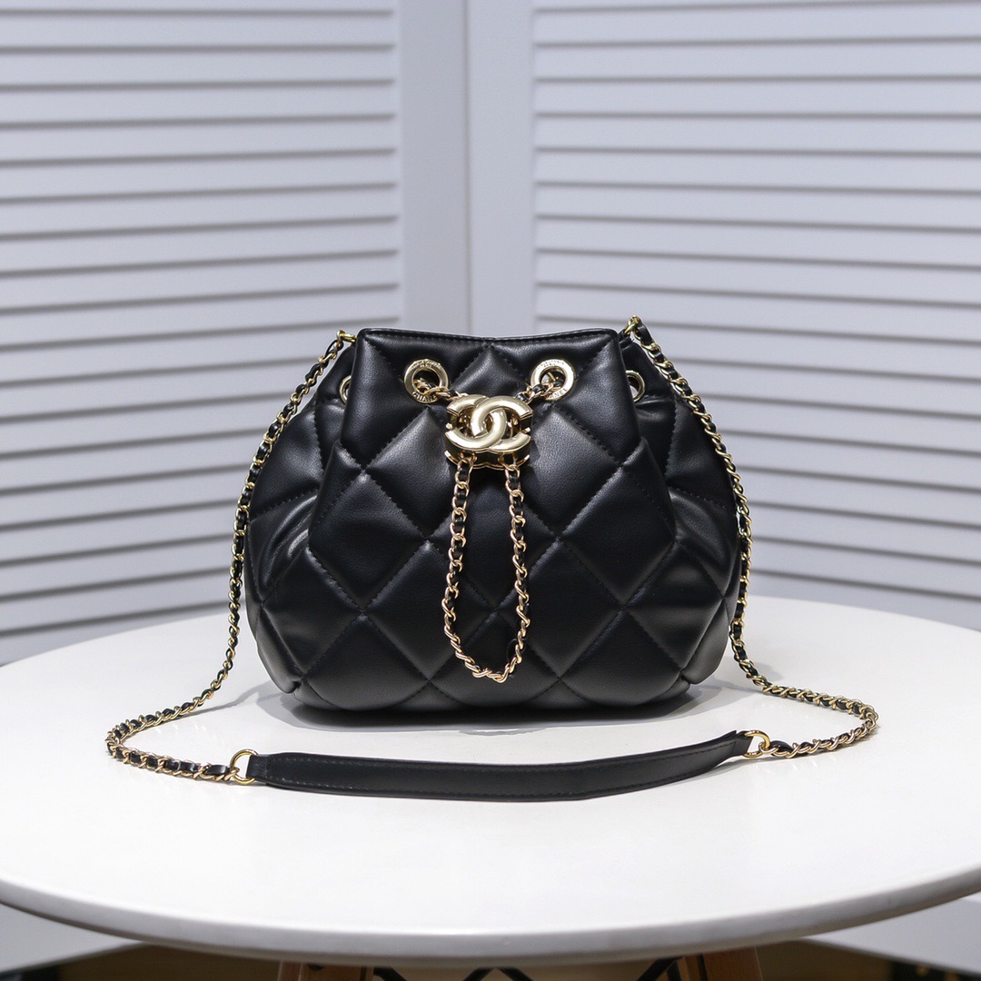 Chanel   Bucket Bag Shoulder Crossbody Bag(Replica)