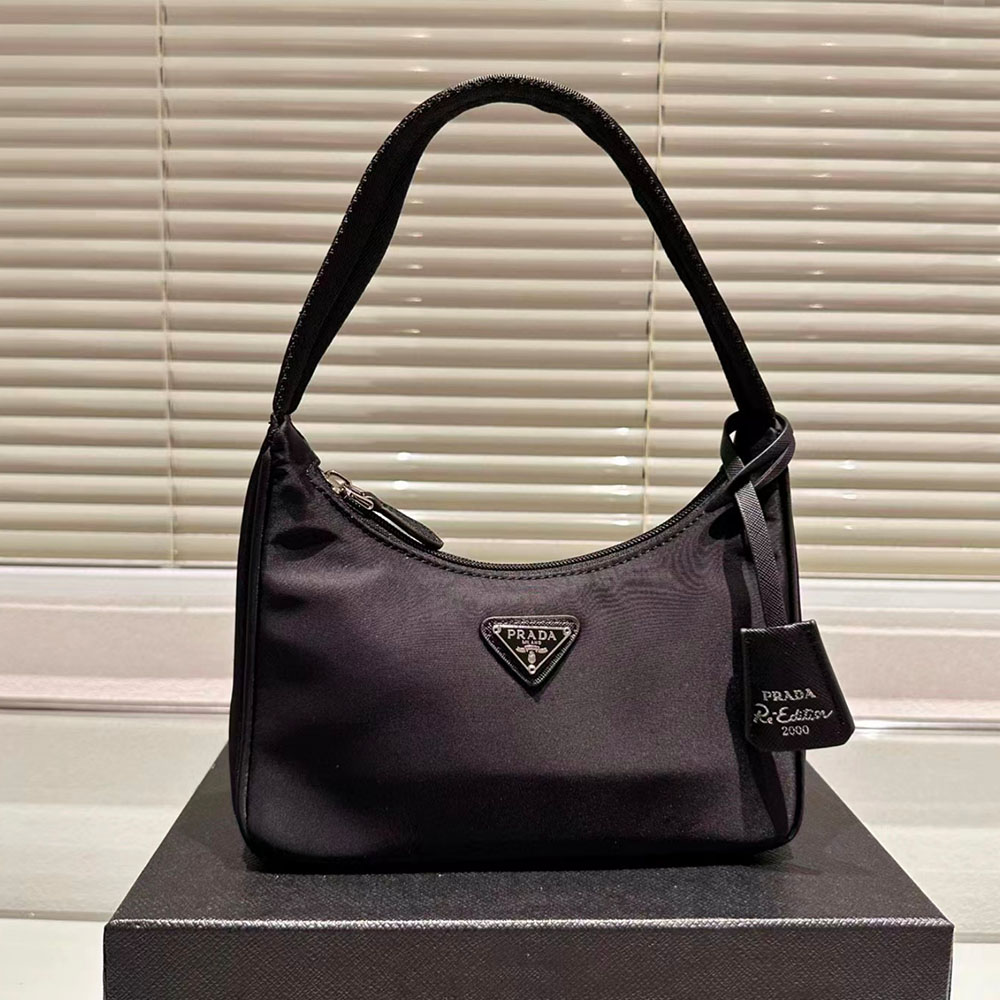 PRADA Re-Edition 2000 Hobo Handbag(Replica)