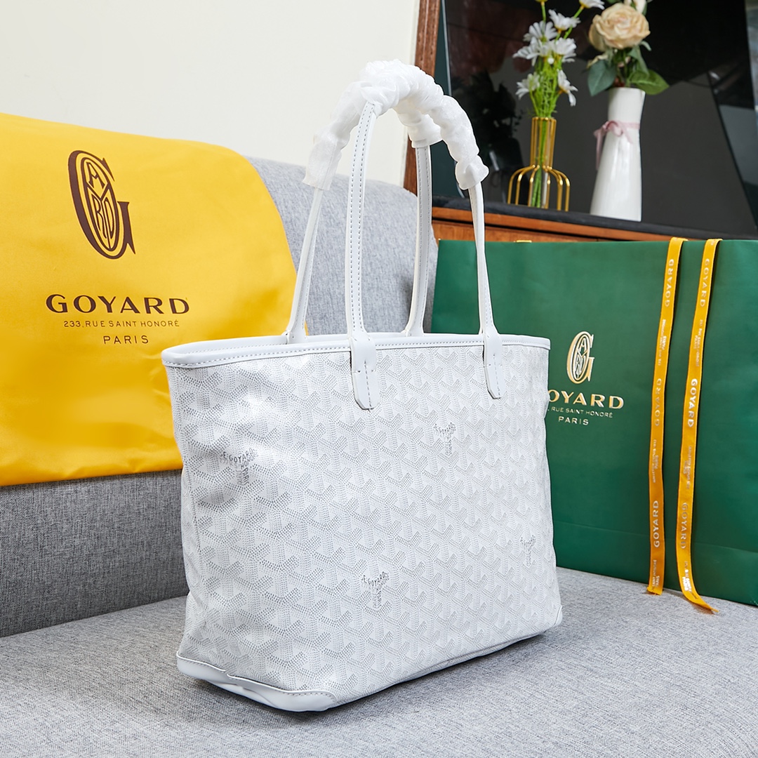 Goyard artois bag white