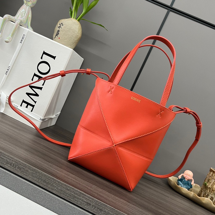Loewe Mini Puzzle Fold Tote in shiny calfskin Red(Replica)