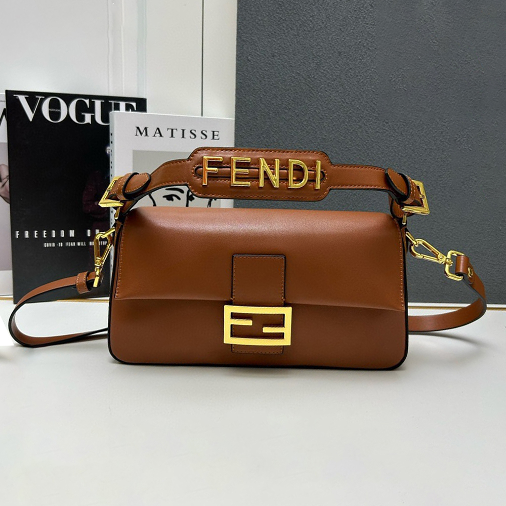 Fendi Baguette Bag (Replica)