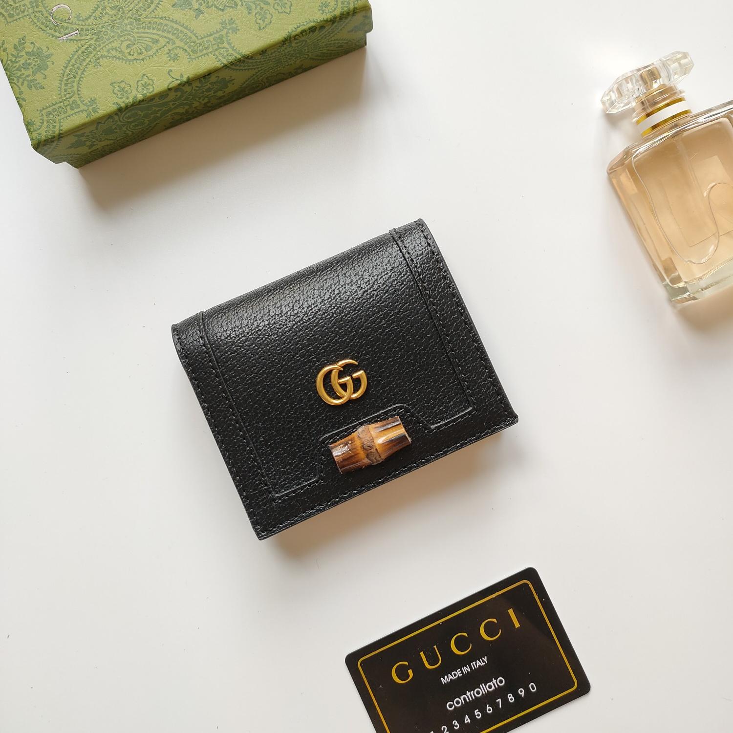Gucci Unisex GG Diana Wallet(Replica)