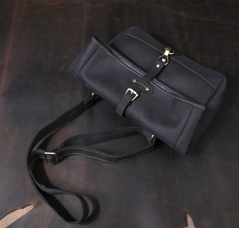 Vintage Oil-Waxed Leather Flap Crossbody Messenger Bag