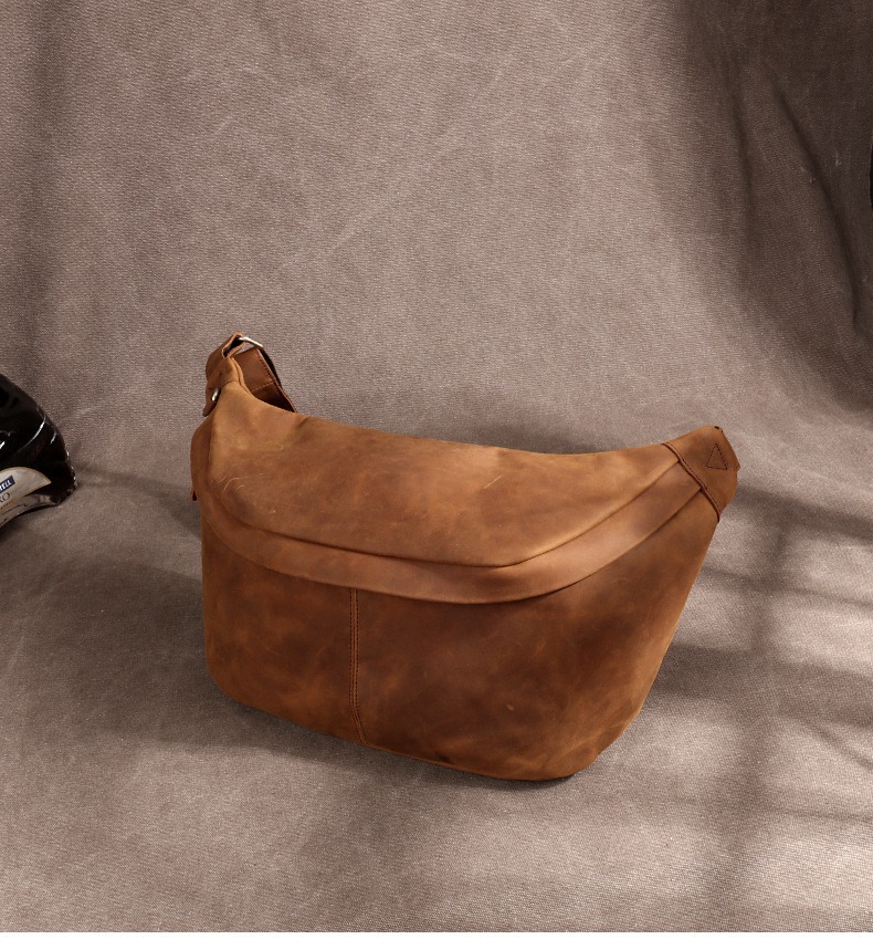Saddle Brown Vintage Full-Grain Leather Large Crossbody Chest Bag