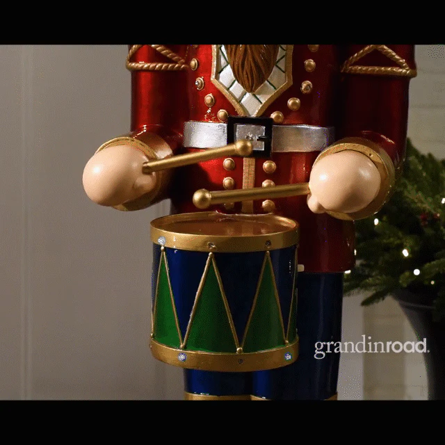 NEW 2025💂The singing and glowing Nutcracker