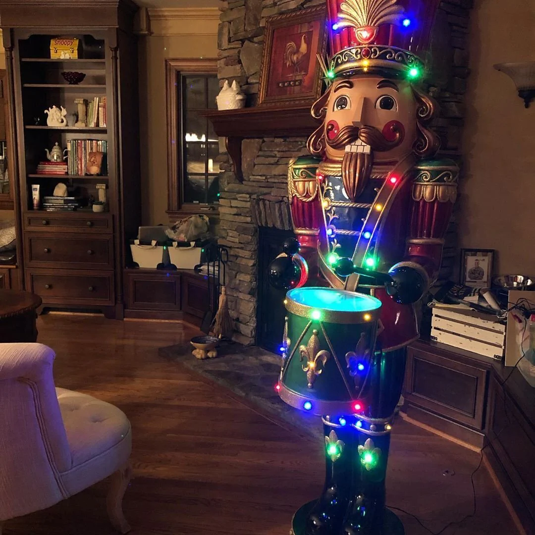 NEW 2025💂The singing and glowing Nutcracker