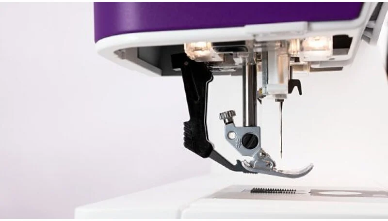 PFAFF Expression 710 Sewing Machine