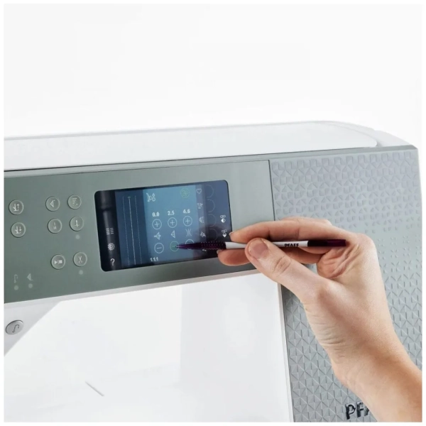 PFAFF Machine à coudre  Expression 720 Quilt spéciale Edition + Table d'extension + set de couture n°1 offert