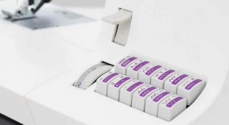 PFAFF Select 4.2 Sewing Machine