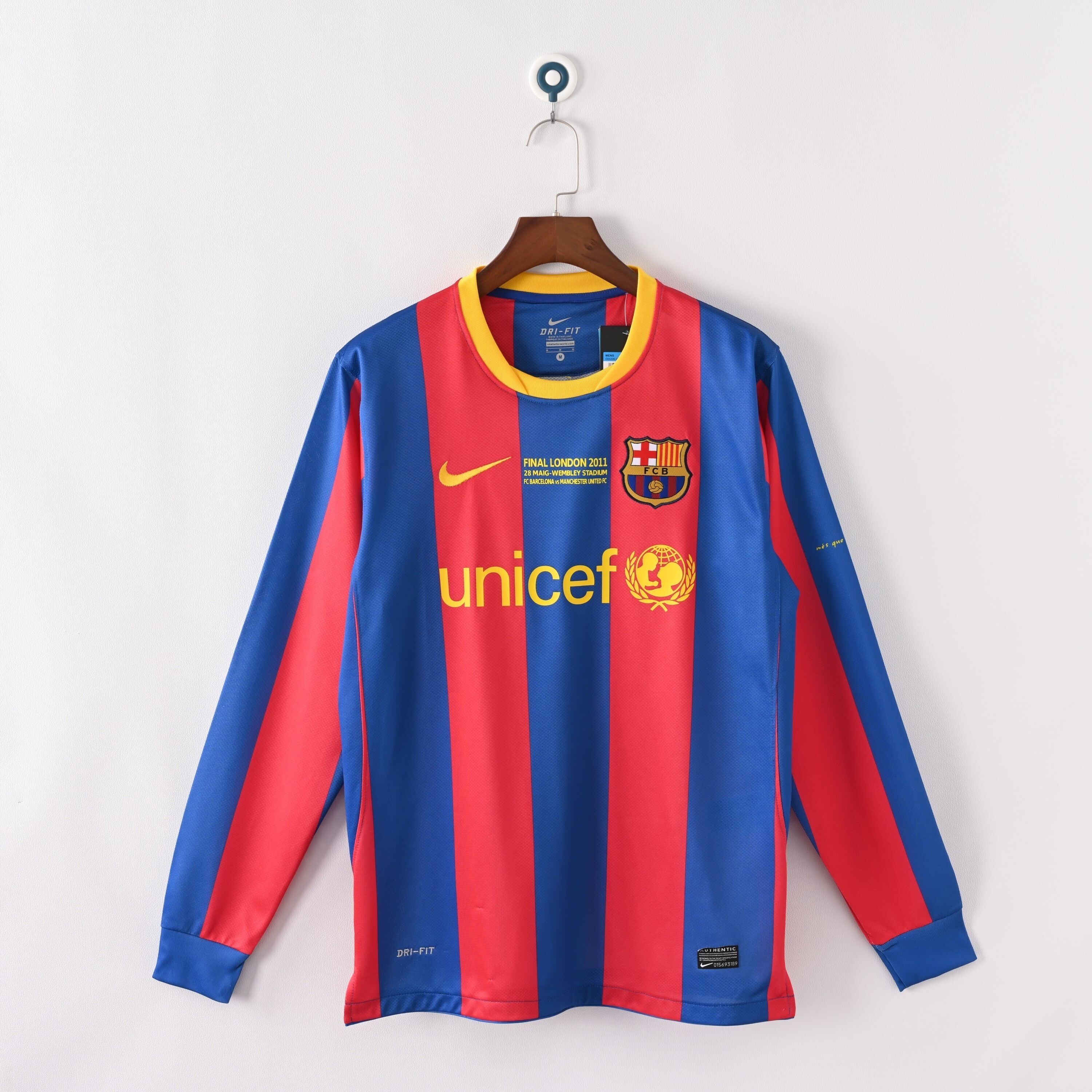 2010-2011 BAR Home Retro Long Sleeve Soccer Jersey (长袖)