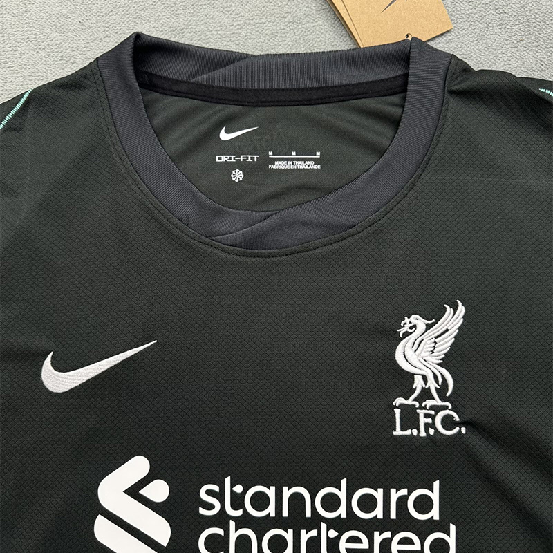 24-25 LIV Away Women Soccer Jersey (女)