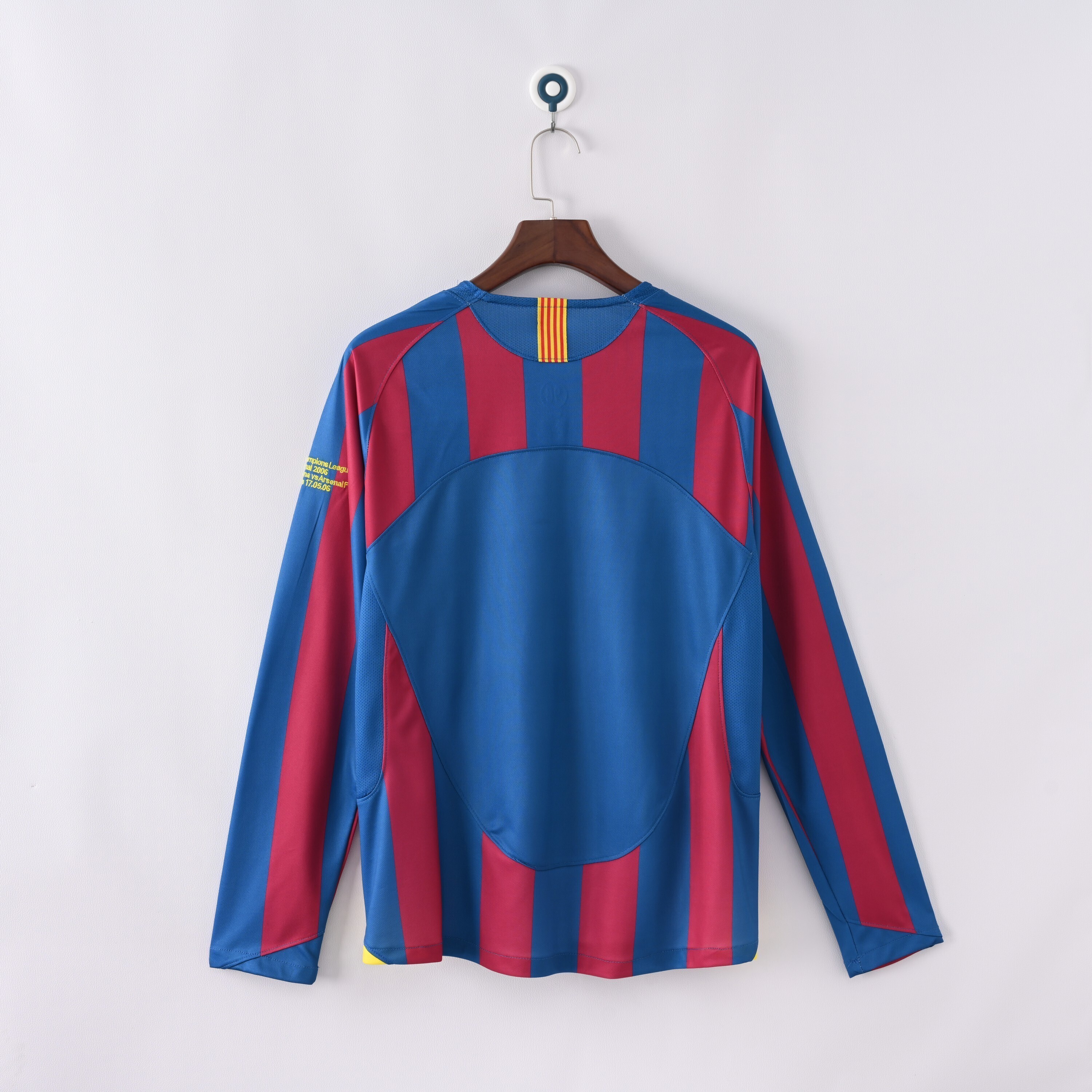 2005-2006 BAR Home Retro Long Sleeve Soccer Jersey (长袖)(带决赛字)