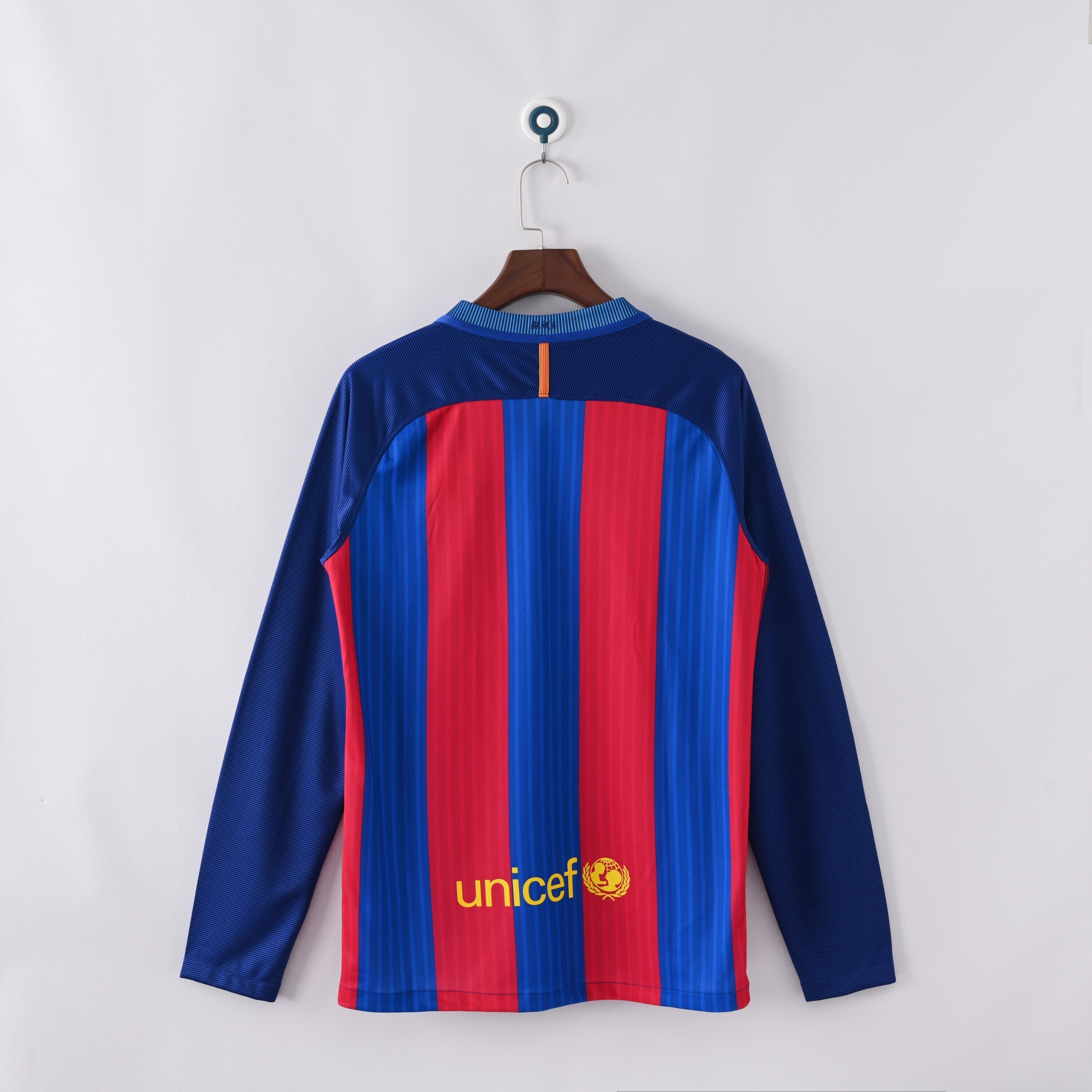 2016-2017 BAR Home Long Sleeve Retro Soccer Jersey (长袖)