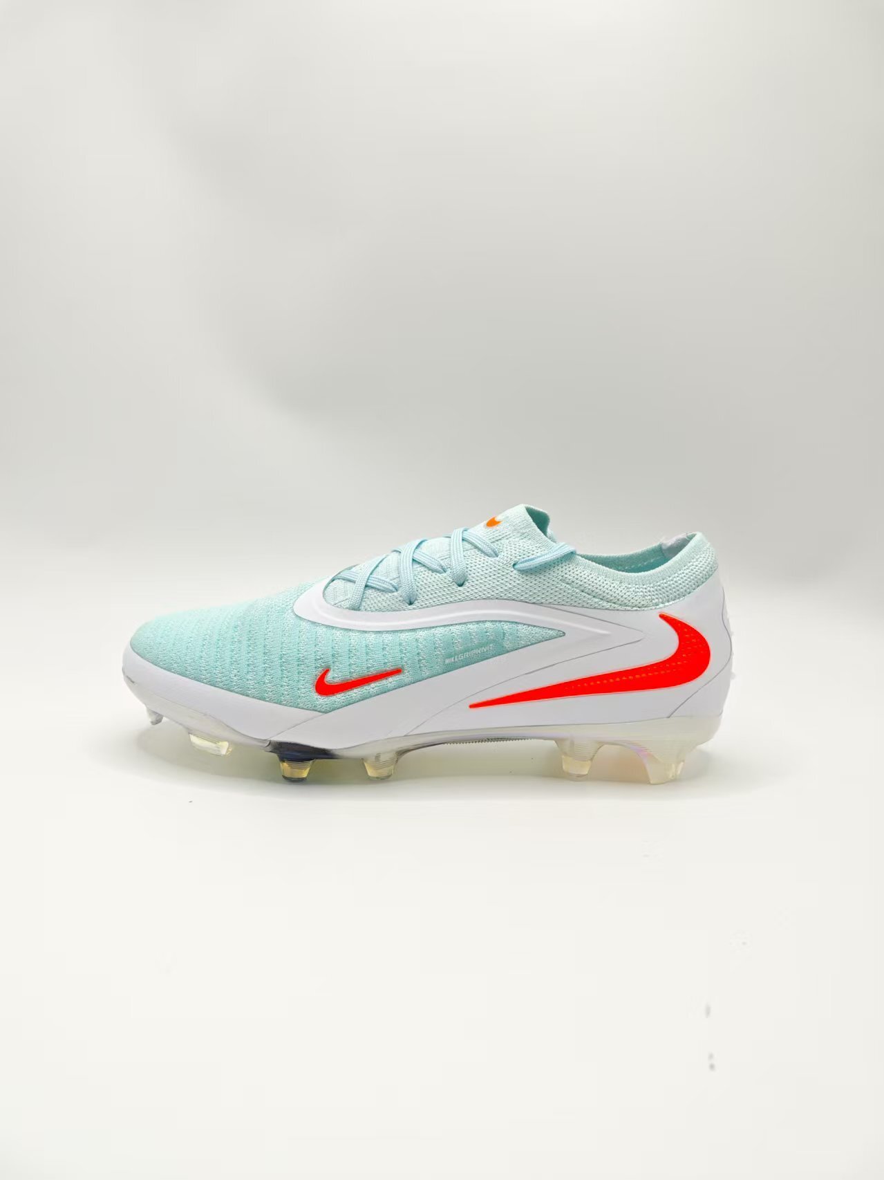 Nike Phantom GX III Low-Top Double-Layer Waterproof Fish Thread Full Knit FG Soccer Cleats