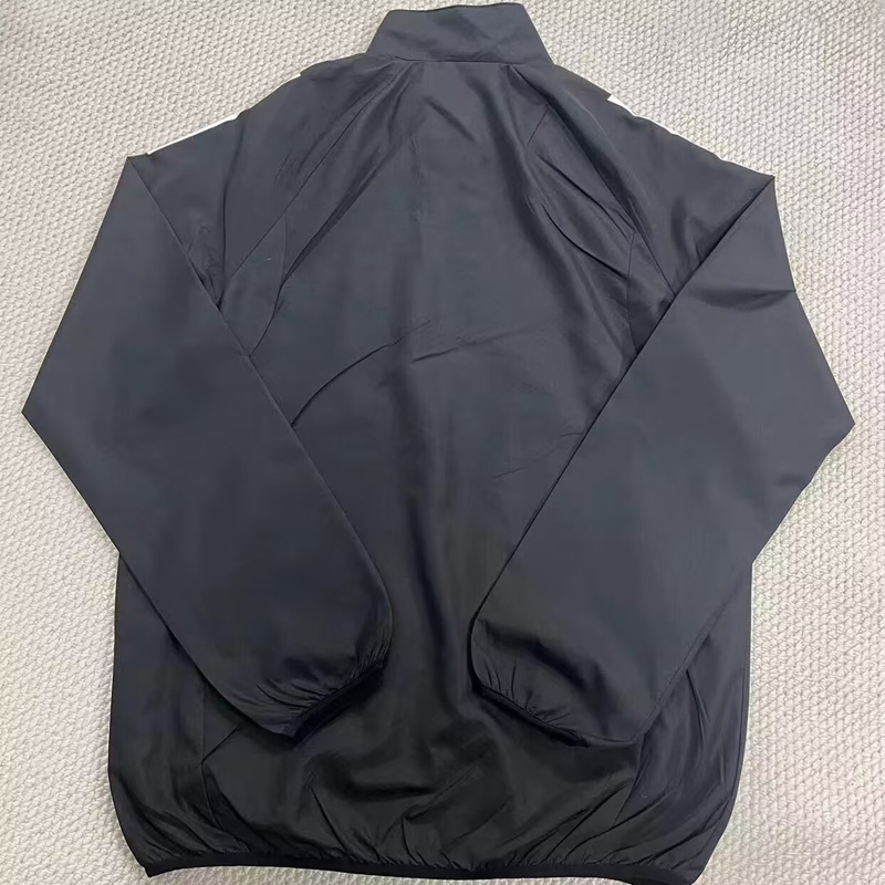 2025-26 Man Utd Black Windbreaker