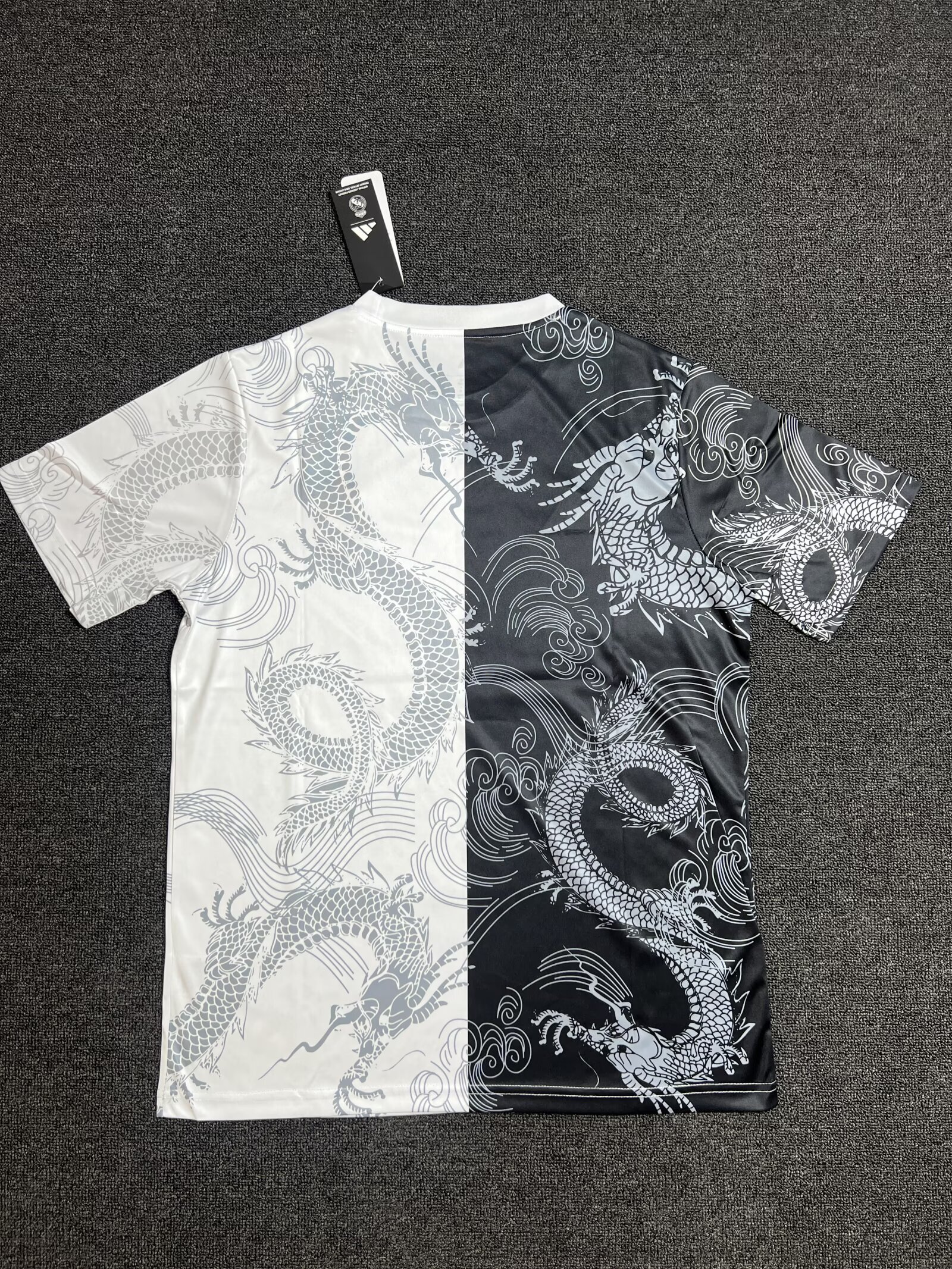 25-26 RMA White Black Special Edition Fans Training Shirts *龙纹