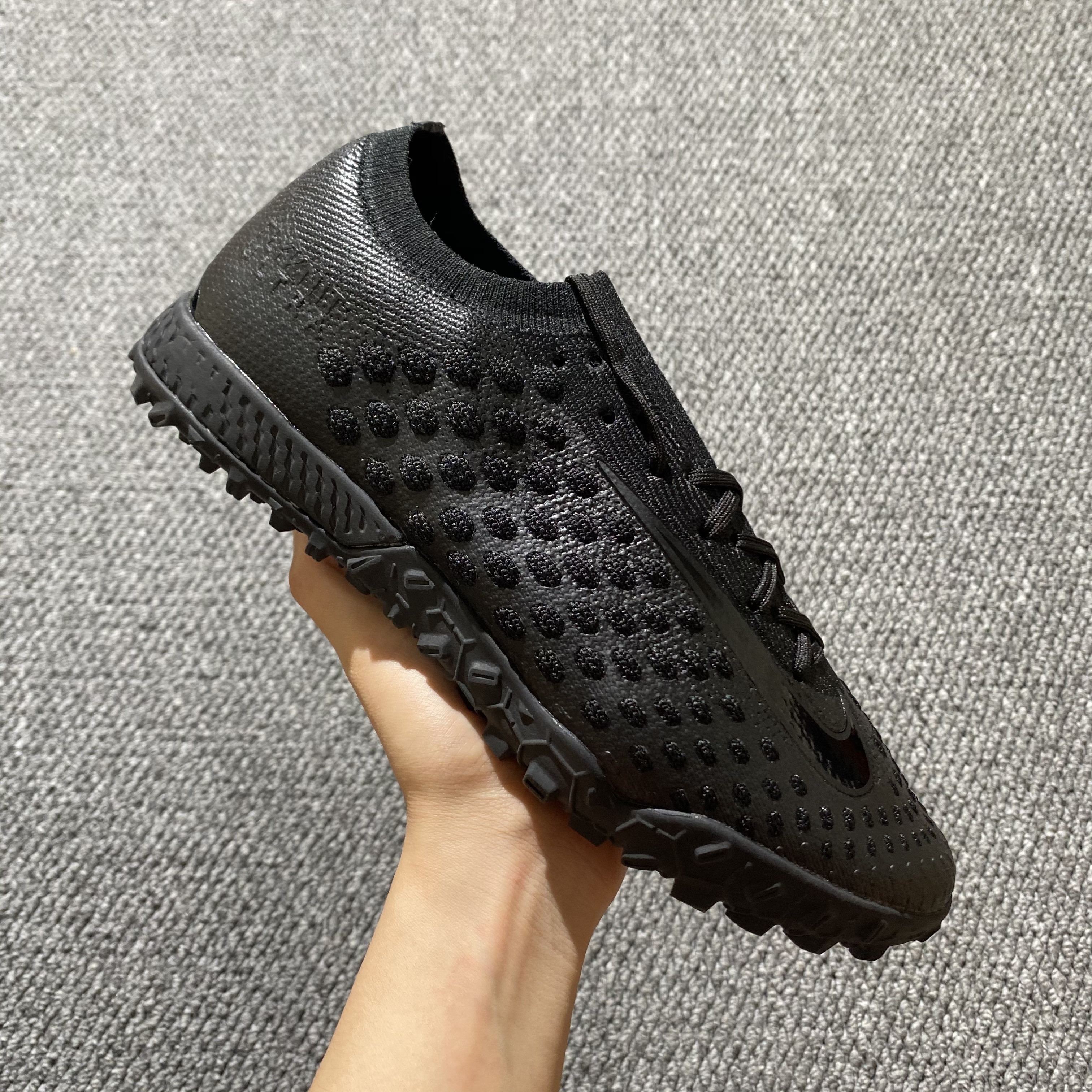 Nike Phantom Ultra Venom TF - Hypervenom Retro Limited Edition Soccer Cleats