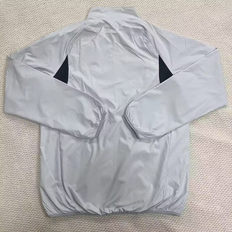 2025-26 Man Utd Gray Windbreaker (白边)