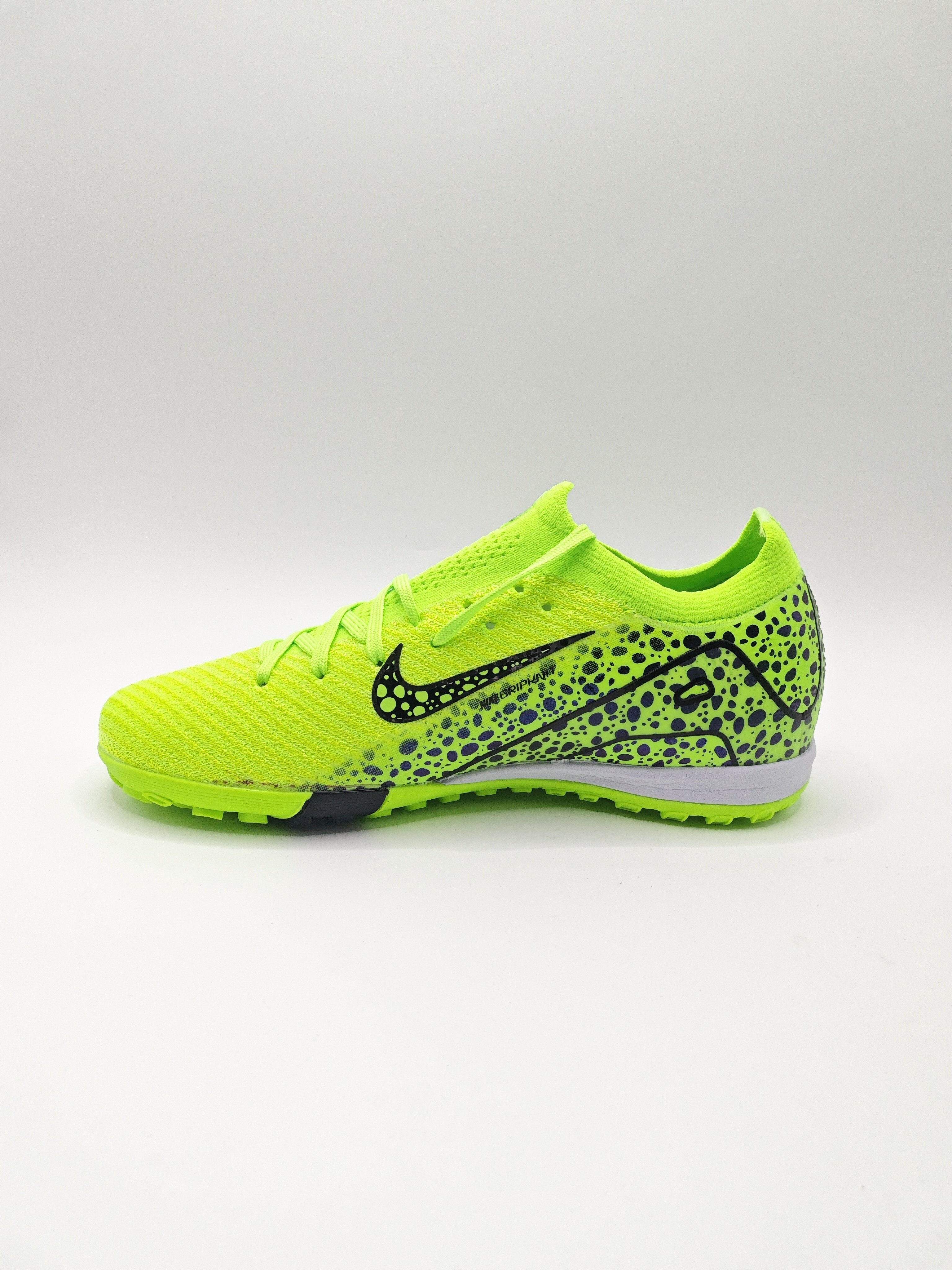 Nike Mercurial 16 Low-Top Built-in Full Air Cushion Waterproof Knit Turf Studs MD Outsole Soccer Cleats