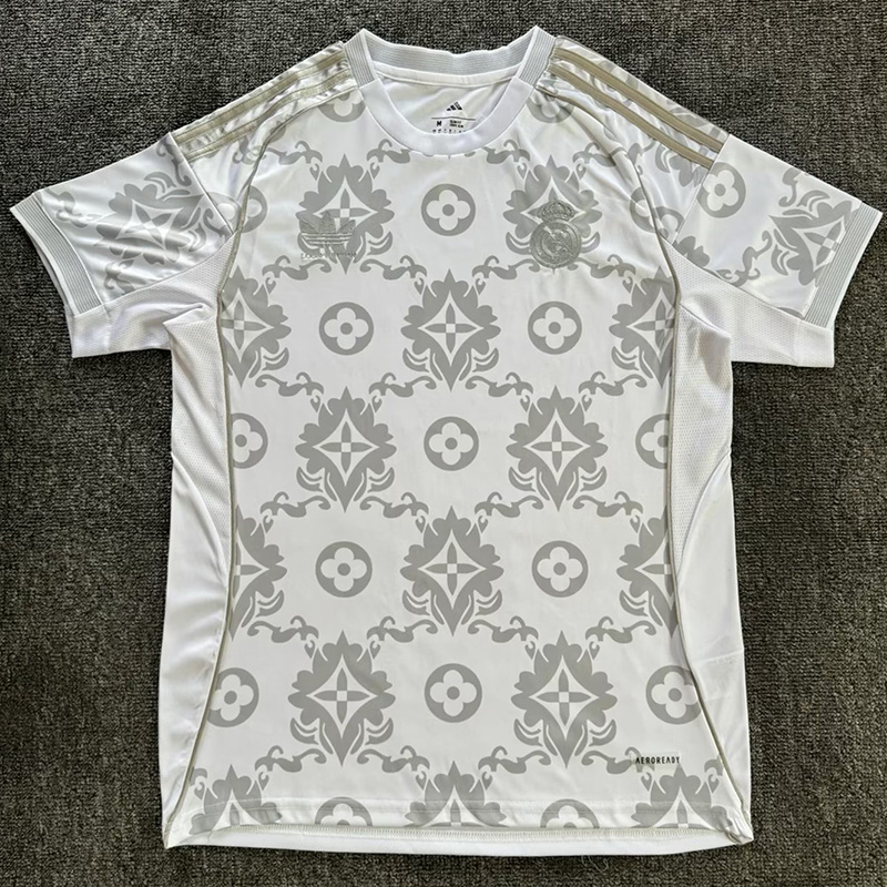 2025-26 RMA Silver Grey Special Edition Fans Training