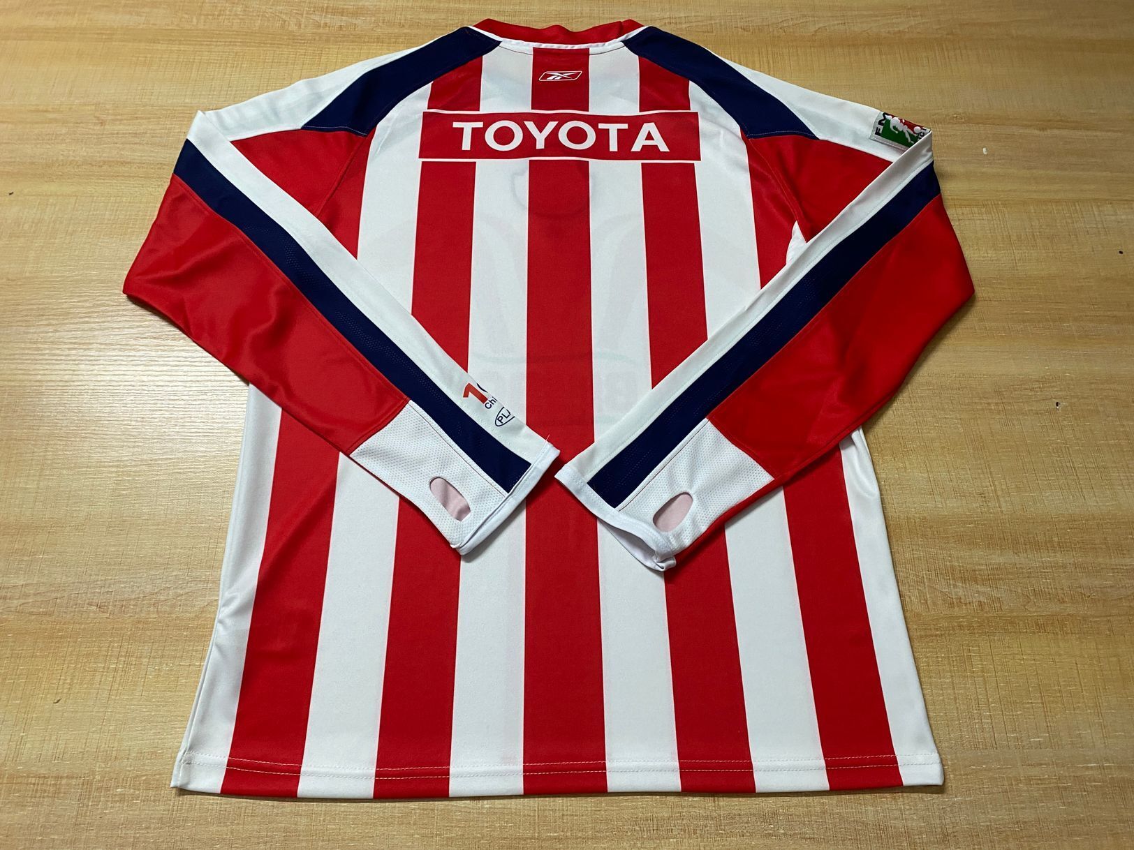 2006-2007 Chivas Home Retro Soccer Jersey（长袖）