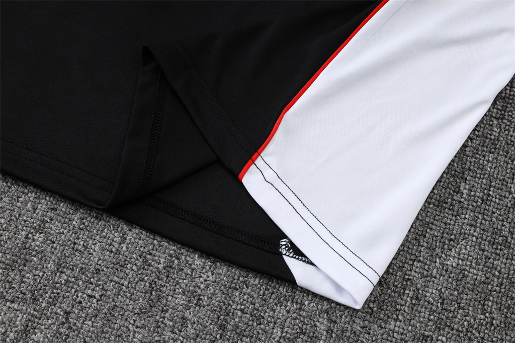 Bayern Munich Training Jersey 25/26