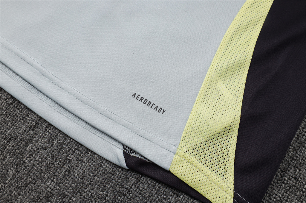 套装 Juventus Training Jacket Suit 24/25