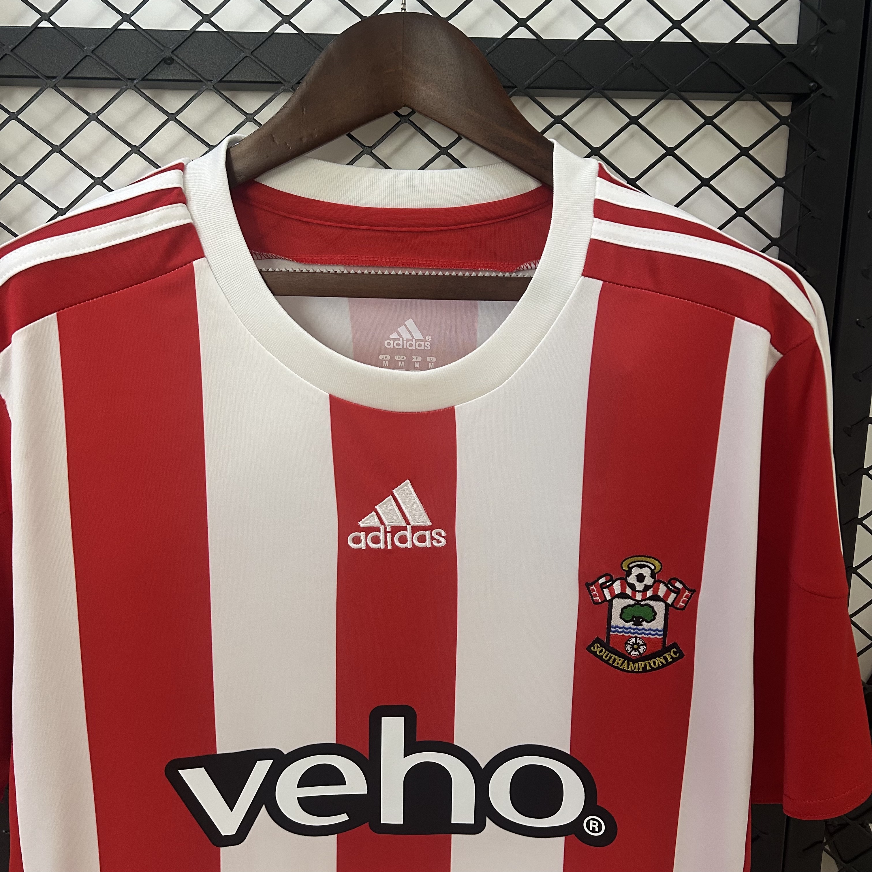 Southampton Home Retro Jersey 2015/16