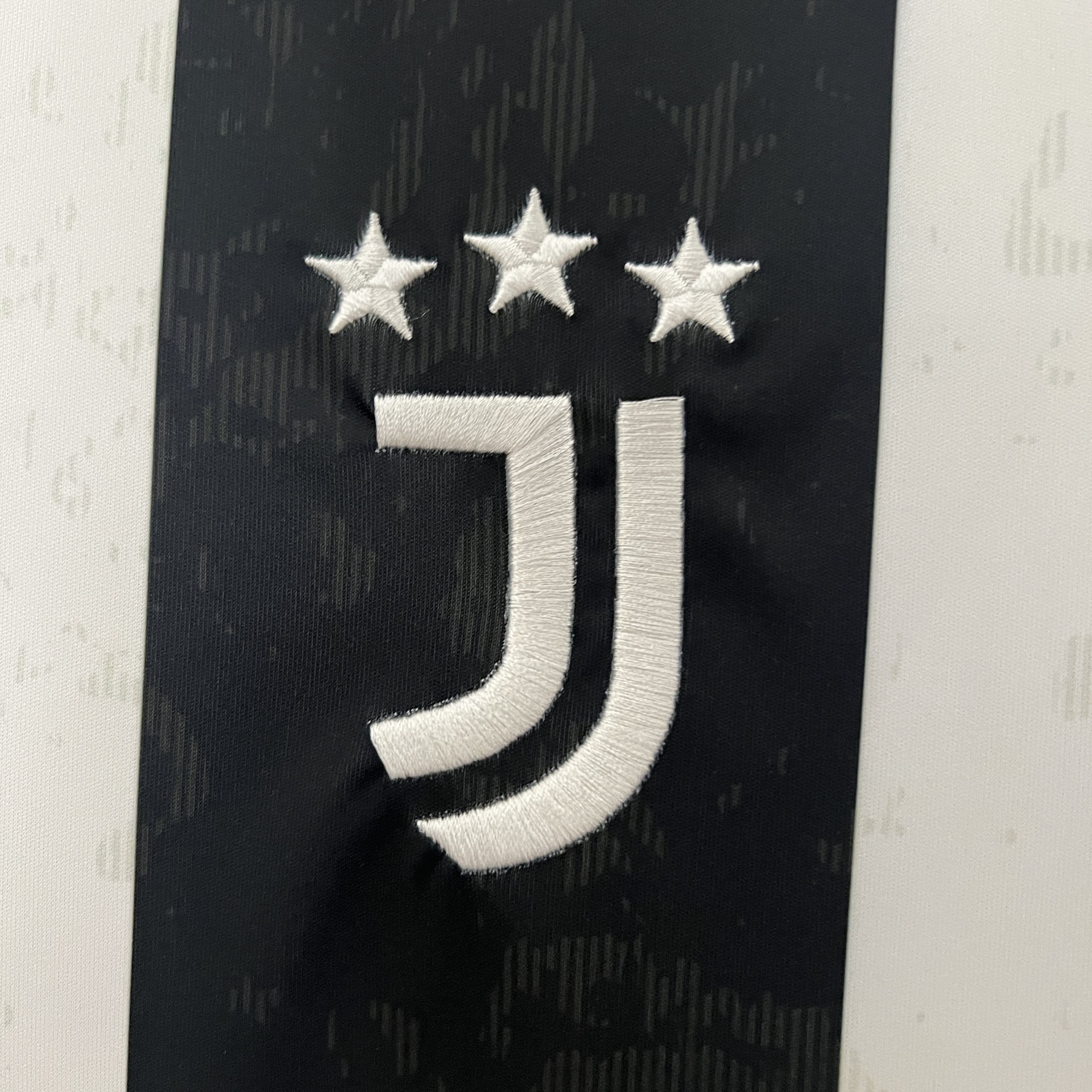 Juventus Home Man Jersey 24/25