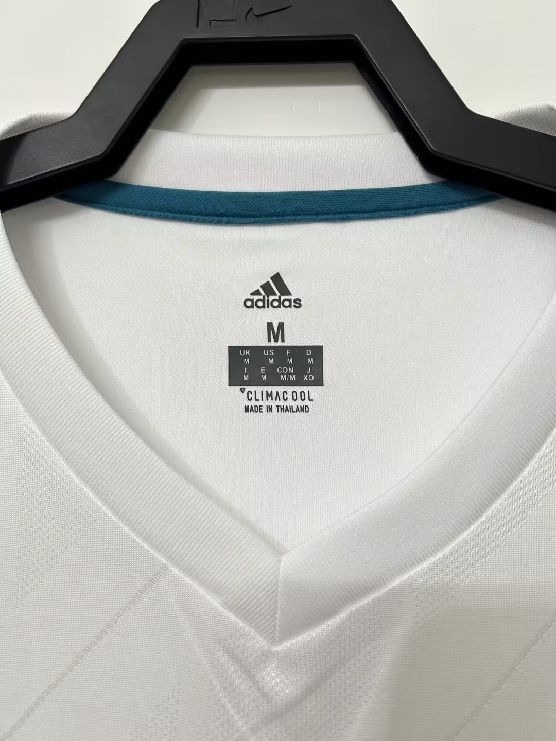 Real Madrid Home Man Jersey 17/18