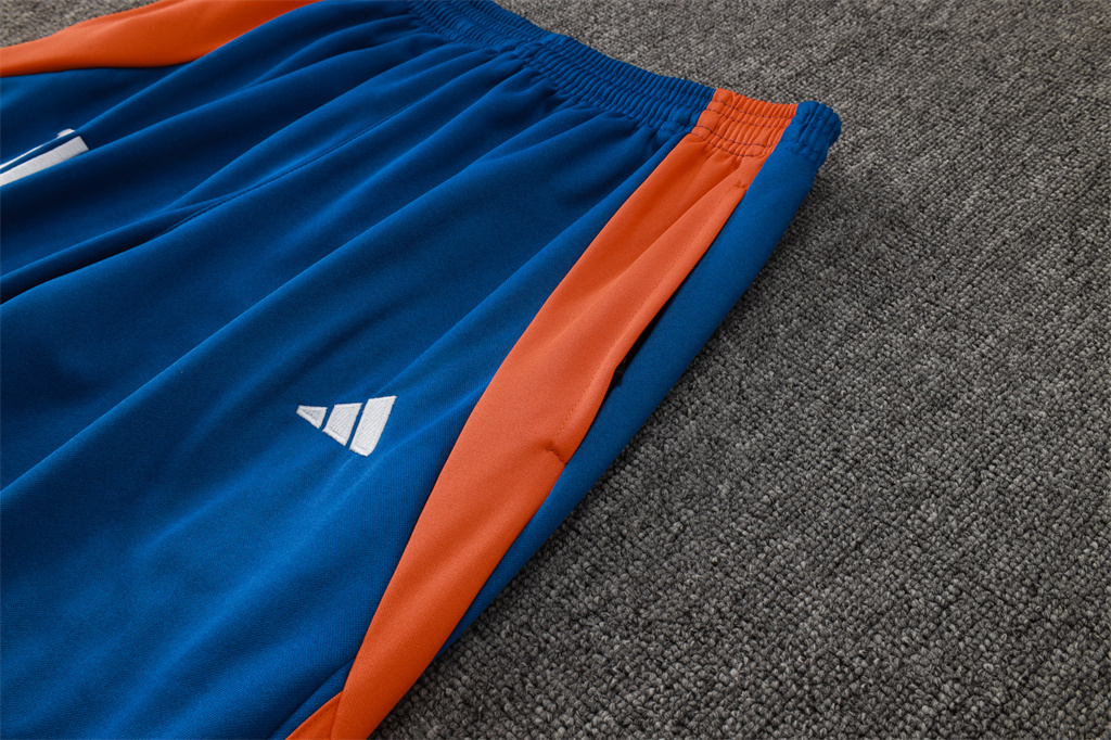 Juventus Training Suit 23/24