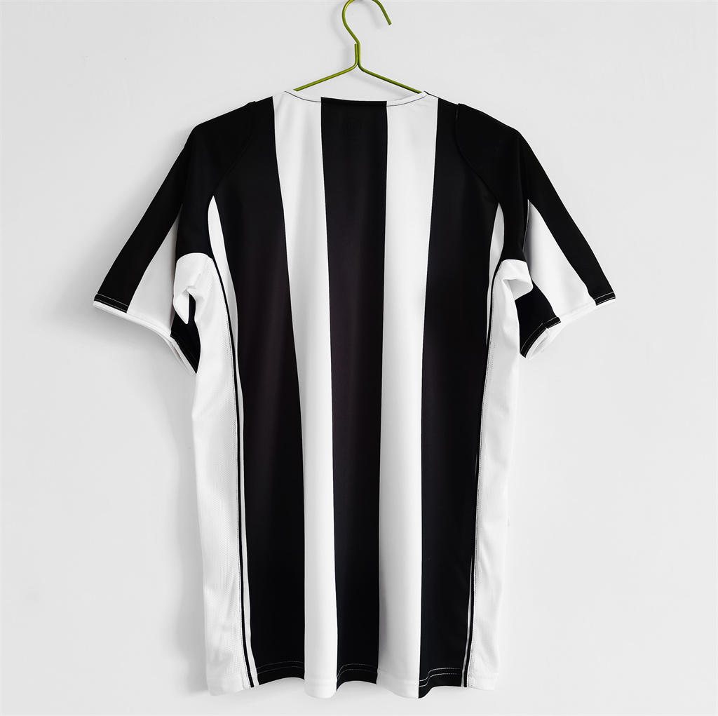 Juventus Home Retro Jersey 2004/05